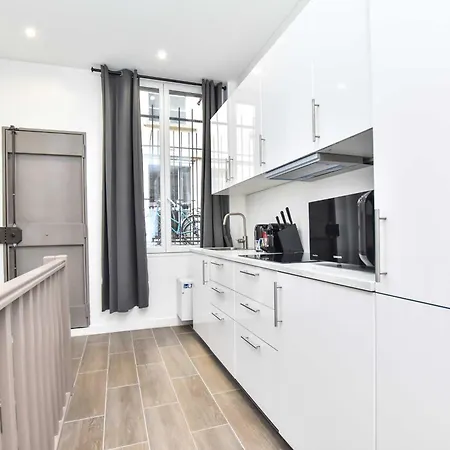 Apartment Family - 4br - 10p - Menilmontant Paris
